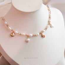 將圖片載入圖庫檢視器 Shell Pendants Freshwater pearls Choker with Swarovski
