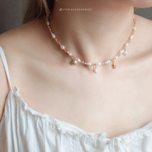 將圖片載入圖庫檢視器 Shell Pendants Freshwater pearls Choker with Swarovski
