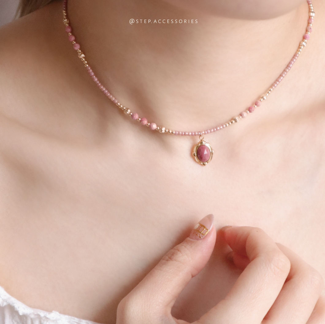 **紅紋石,帝王松**提升愛情運勢~Ethnic Pendant Choker with Natural stone and Japanese glass beads/Ethnic Natural stone Bracelet