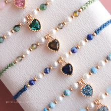 將圖片載入圖庫檢視器 Zircon Heart hand strap with Natural stone and glass pearls &lt;12 colors&gt;
