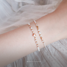 將圖片載入圖庫檢視器 Small Zircon heart Hand strap with Natural stone and Swarovski &lt;7 colors&gt;
