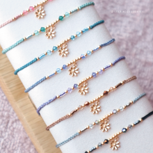 將圖片載入圖庫檢視器 Gold flower pendant Hand strap with Swarovski and Japanese glass beads &lt;8 colors&gt;
