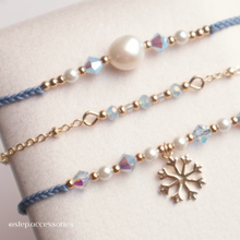 將圖片載入圖庫檢視器 Christmas Blue Snowflake Hand strap piece/set with Freshwater pearl and Swarovski
