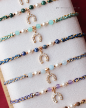將圖片載入圖庫檢視器 *Lucky幸運馬碲鐵*Zircon Horseshoe Lucky Hand strap with Natural stone and glass pearls <13 colors>
