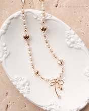 將圖片載入圖庫檢視器 Heart Ribbon Choker with Freshwater pearls and Swarovski<2 colors>

