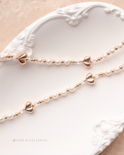 將圖片載入圖庫檢視器 Heart Ribbon Choker with Freshwater pearls and Swarovski<2 colors>
