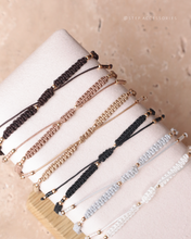 將圖片載入圖庫檢視器 Natural stone peace buckle hand strap with glass beads <brown/yellow/black/gray/white>
