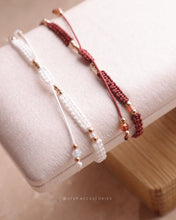 將圖片載入圖庫檢視器 Natural stone Cat Peace Buckle Hand strap with Swarovski and Japanese glass beads<2 colors>
