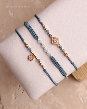 將圖片載入圖庫檢視器 ✴︎♦︎海藍寶♦︎✴︎Rhombus Star Dusty Blue Handstrap set with Natural stone and Swarovski

