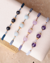 將圖片載入圖庫檢視器 6mm Natural stone Hand strap with Japanese glass beads <navy/blue/purple>
