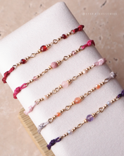 將圖片載入圖庫檢視器 4mm Natural stone double Hand strap with glass beads <red, pink, dusty, purple>
