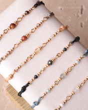 將圖片載入圖庫檢視器 4mm Natural stone double Hand strap with glass beads <khaki, black, gray, white>
