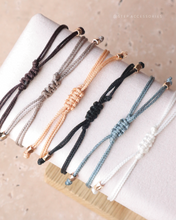 將圖片載入圖庫檢視器 4mm Natural stone double Hand strap with glass beads <khaki, black, gray, white>
