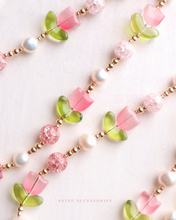 將圖片載入圖庫檢視器 ✧🌷Tulip glass beads Phone strap with Freshwater pearls🌷✧
