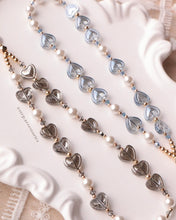 將圖片載入圖庫檢視器 ₊˚⊹♡ Heart glass beads Phone strap with Glass pearls <2 colors> ₊˚⊹♡
