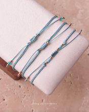將圖片載入圖庫檢視器 *Blue Flower藍松石* Blue Handstrap set with Swarovski and Japanese glass beads
