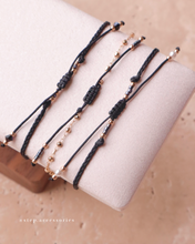 將圖片載入圖庫檢視器 *Black Heart黑瑪瑙* Black Handstrap set with Swarovski and Japanese glass beads
