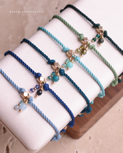 將圖片載入圖庫檢視器 Natural stone thick twisted rope Hand strap with Swarovski and glass beads <green,matcha,lake,mint,navy,blue>
