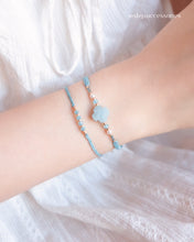 將圖片載入圖庫檢視器 Flower Natural stone Hand strap with glass pearls and Swarovski &lt;navy,midnight,blue,sky&gt;
