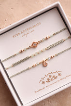 將圖片載入圖庫檢視器 ✴︎♦︎葡萄石♦︎✴︎Rhombus Star Dusty Green Handstrap set with Natural stone and Swarovski

