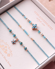 將圖片載入圖庫檢視器 *Blue Flower藍松石* Blue Handstrap set with Swarovski and Japanese glass beads
