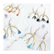 將圖片載入圖庫檢視器 S194 Natural stone with U shape &amp; tassel earrings &lt; 7 colors &gt;
