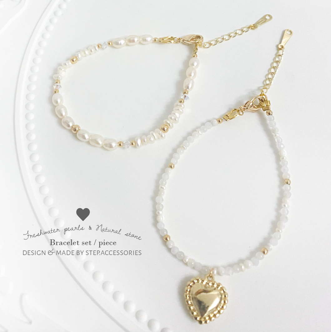 H478-H479 Freshwater pearls & Swarovski Bracelet / Gold heart with Natural stone Bracelet