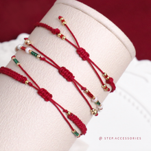 將圖片載入圖庫檢視器 Christmas Hand strap with Swaovski/ glass beads/ Japanese glass beads &lt; 3 styles &gt;
