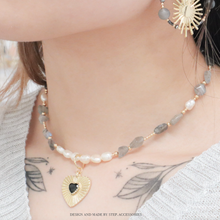 將圖片載入圖庫檢視器 Natural stone choker with freshwater pearls and zircon heart pendant &lt; 3 colors &gt;
